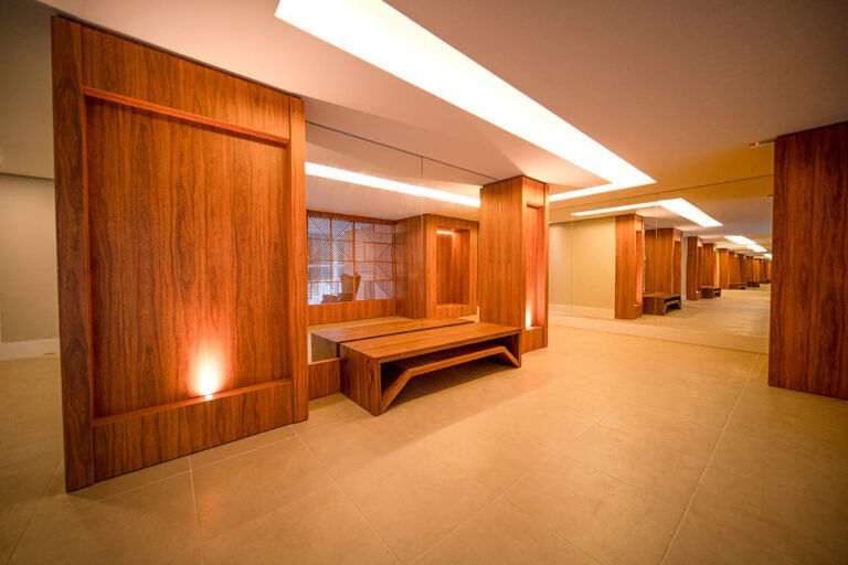 25-Lobby